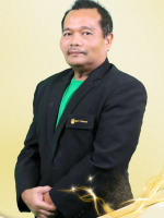 ปวเรศ นวลแก้ว