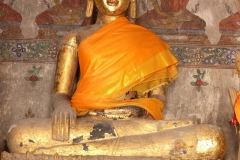 Phra Ubosot of Wat Bang Peng70