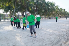 ภาพบรรยากาศกิจกรรมเก็บขยะบริเวณชาดหาดบางแสน
