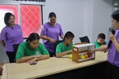 ภาพบรรยากาศโครงส่งต่อ