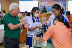 20250723-libweek-80D-052