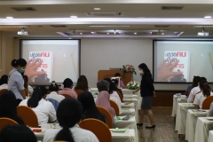 25661108-training-007