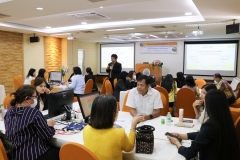 25661120-training-016