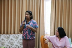 25661121-training-039