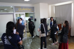 25661122-meeting-037