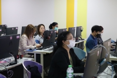 25661123-meeting-006