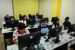 25670321-training-006