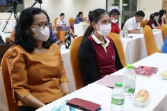 25670222-Ai-train-037