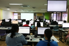 25670222-Ai-train-076