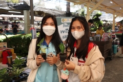 25661220-bookfair2024-032