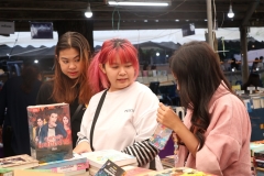 25661220-bookfair2024-074