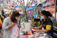 25661218-bookfair2024-192