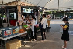 25661219-bookfair2024-052