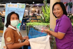 25661219-bookfair2024-092