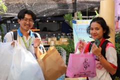 25661221-bookfair2024-025