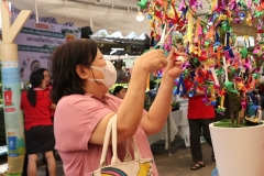 25661221-bookfair2024-037