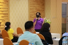 thumbs_consumer-behavior-10