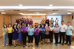 thumbs_consumer-behavior-2