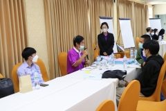 English-for-Communication-in-Digital-Age9-25