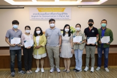 English-for-Communication-in-Digital-Age9-4