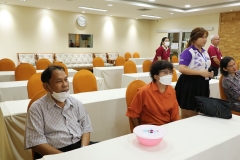 giving-a-new-world-66-27