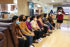 giving-a-new-world-66-48