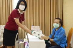 giving-a-new-world-66-73