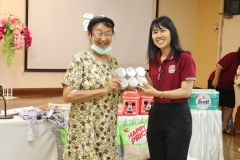 giving-a-new-world-66-93