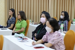 25670306-training-019