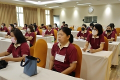 25660622-meeting-016