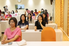 25670220-LibraryTalk-002