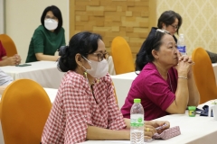 25670220-LibraryTalk-015