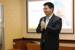 25660831-librarytalk-008