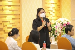 25660831-librarytalk-028