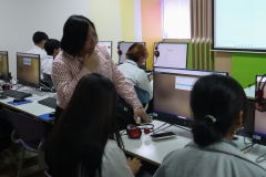 25670116-training-003