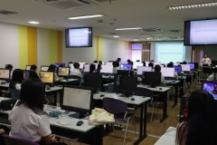 25670116-training-007