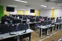 25670116-training-015