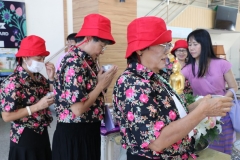 25670424-Songkran-078