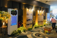 25670125-exhibition-011