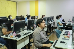 25660811-training-009