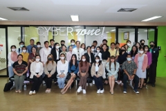 25660807-training-020