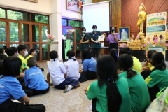 thumbs_Young-Guide-65-6