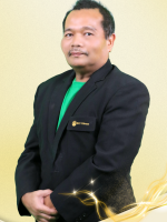 ปวเรศ-นวลแก้ว