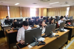 25681204-training-31