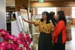 ต้อนรับและนำชมสำนักหอสมุดบุคลากรจากโรงเรียนเลยอนุกูลวิทยา