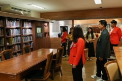 ต้อนรับและนำชมสำนักหอสมุดบุคลากรจากโรงเรียนเลยอนุกูลวิทยา