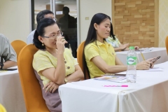 ภาพบรรยกาศการประชุมบุคลากร