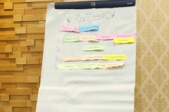 25681216-or-review-032