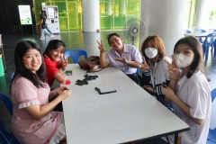 ภาพบรรยากาศกิจกรรมหอสมุดพบเพื่อน