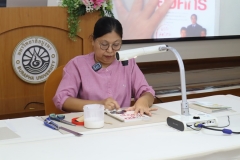 25661108-training-012